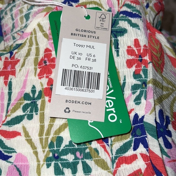 New‎ Layla Printed Smocked Top - Picture 8 of 9